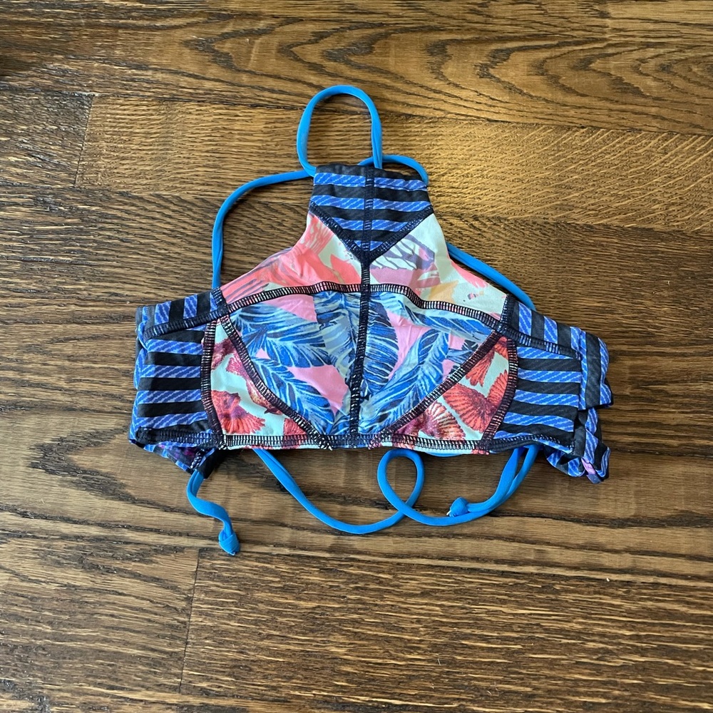 MAAJI BIKINI TOP